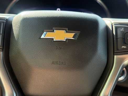 Used 2023 Chevrolet Tahoe Premier w/ Advanced Technology Package AWD/4WD image 20