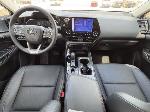 Used 2023 Lexus NX 250 FWD image 26