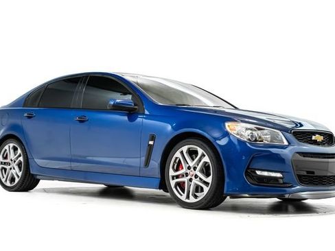 Used 2017 Chevrolet SS RWD image 5