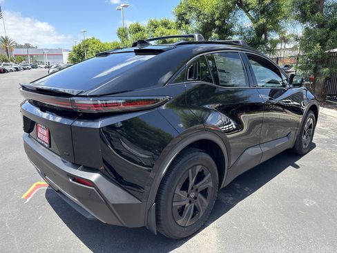 New 2026 Toyota C-HR AWD/4WD image 14