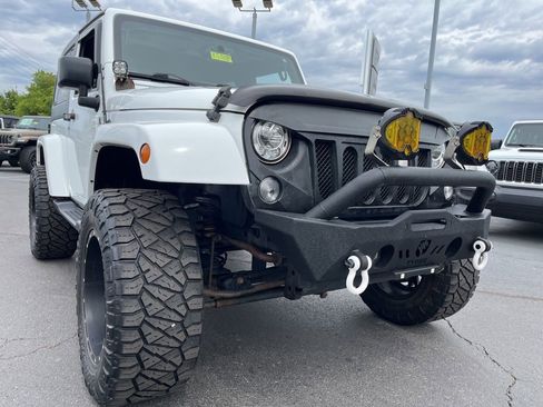 Used 2017 Jeep Wrangler Sport AWD/4WD image 45