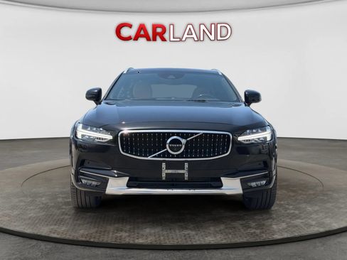 Used 2018 Volvo V90 T6 Cross Country w/ Convenience Package AWD/4WD image 9