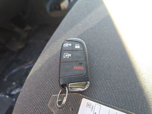 Used 2024 RAM ProMaster 3500 image 25