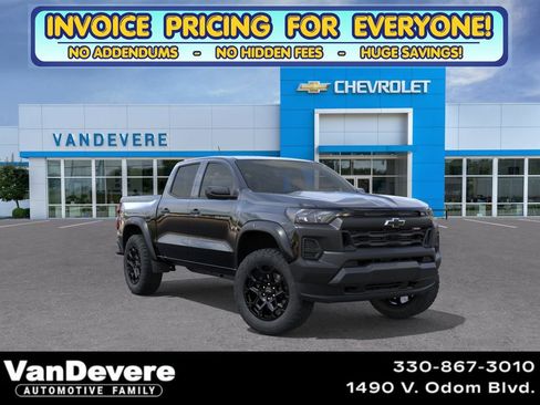 New 2026 Chevrolet Colorado Trail Boss AWD/4WD image 1