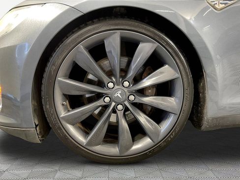 Used 2013 Tesla Model S Performance RWD image 31