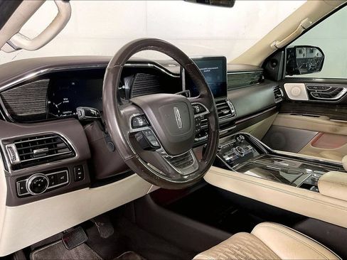 Used 2020 Lincoln Navigator Black Label AWD/4WD image 13