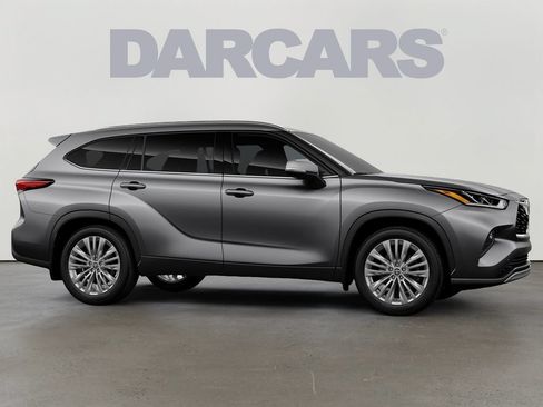 New 2026 Toyota Highlander Platinum AWD/4WD image 16