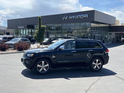 Used 2015 Jeep Grand Cherokee Overland w/ Advanced Technology Group AWD/4WD image 1