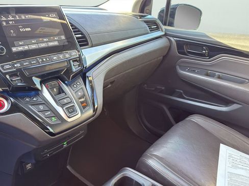 Used 2018 Honda Odyssey Elite image 15