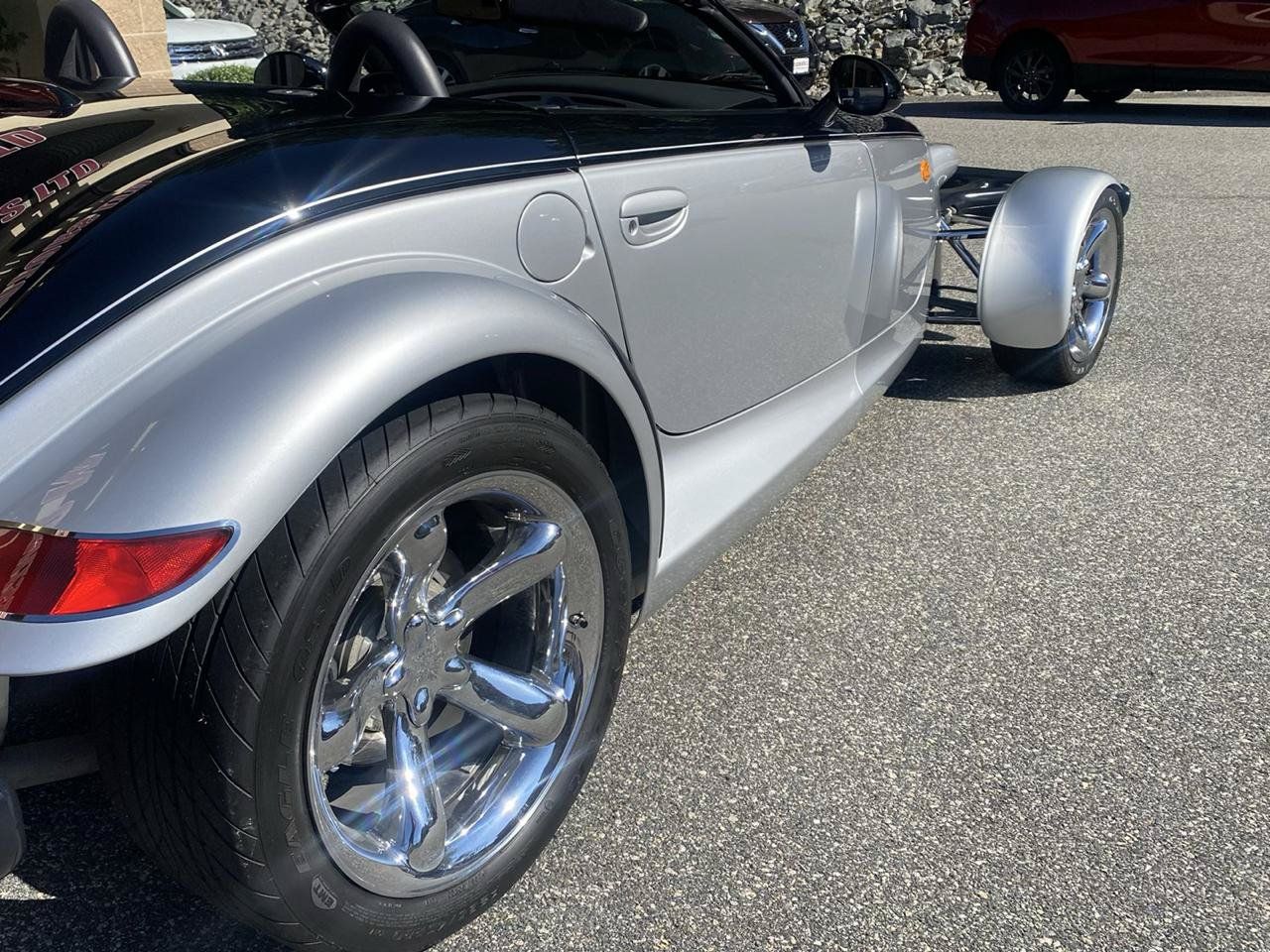 Used 2001 Plymouth Prowler RWD image 22