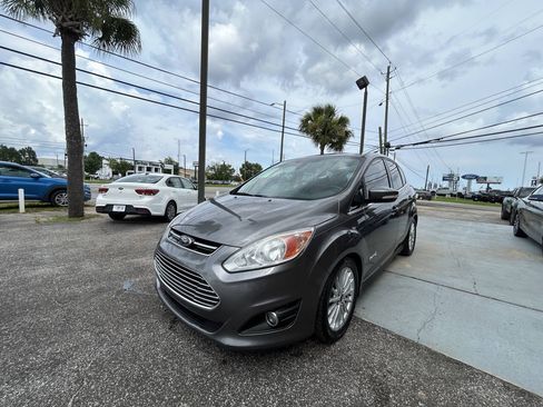 Used 2014 Ford C-MAX SEL w/ Equipment Group 301A FWD image 3