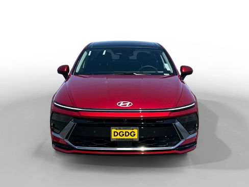 New 2025 Hyundai Sonata Limited image 8