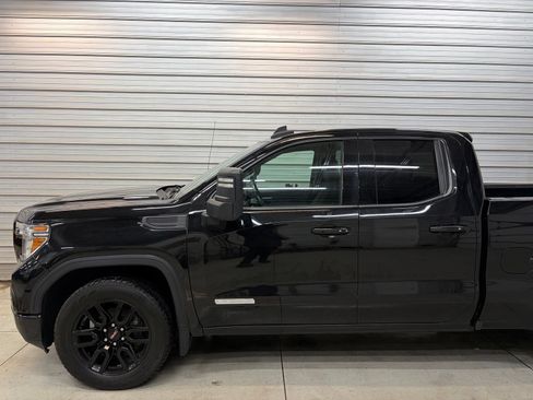 Used 2022 GMC Sierra 1500 Elevation AWD/4WD image 3