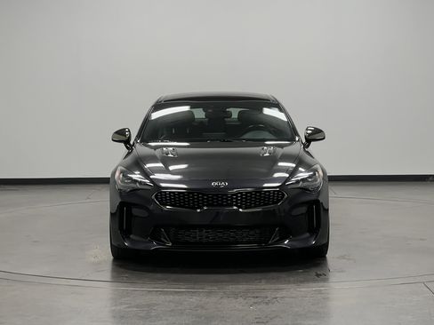 Used 2020 Kia Stinger GT1 image 3