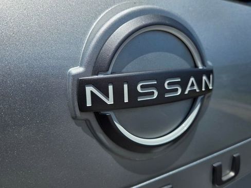 Used 2025 Nissan Rogue SV FWD image 14