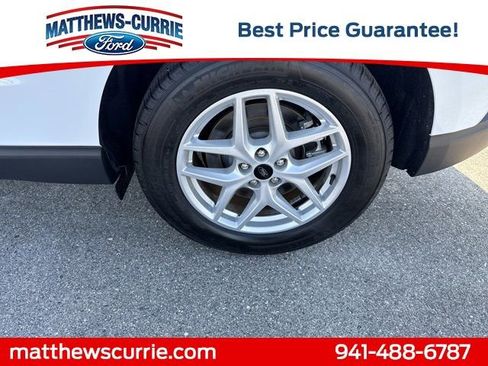 Certified 2024 Ford Edge SEL w/ Convenience Package AWD/4WD image 15