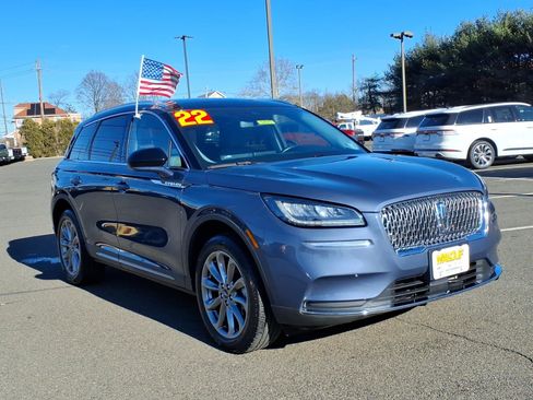 Used 2022 Lincoln Corsair Standard w/ Premium Package image 1