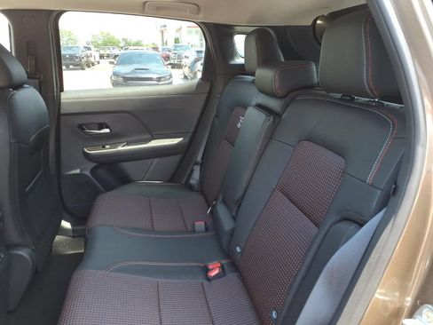 New 2026 Nissan Kicks SR w/ SR Premium Package AWD/4WD image 30
