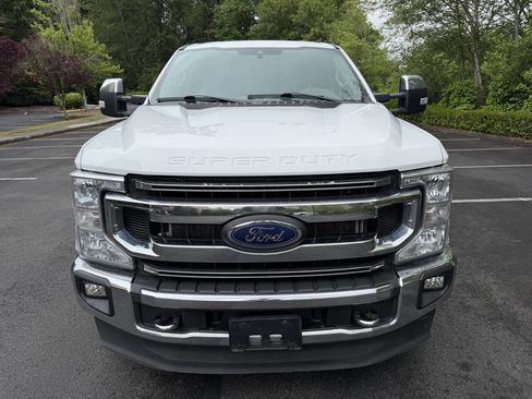 Used 2021 Ford F250 XLT w/ XLT Premium Package AWD/4WD image 2