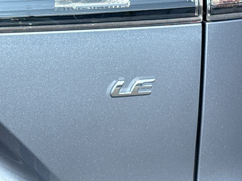 Certified 2026 Toyota Corolla Cross LE image 9