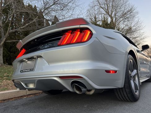 Used 2015 Ford Mustang Coupe w/ Equipment Group 051A image 46