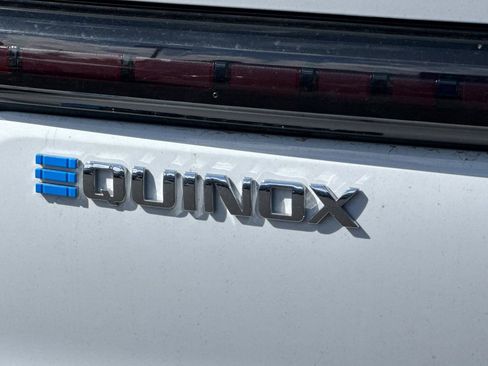 Used 2025 Chevrolet Equinox EV LT w/ Convenience Package image 47