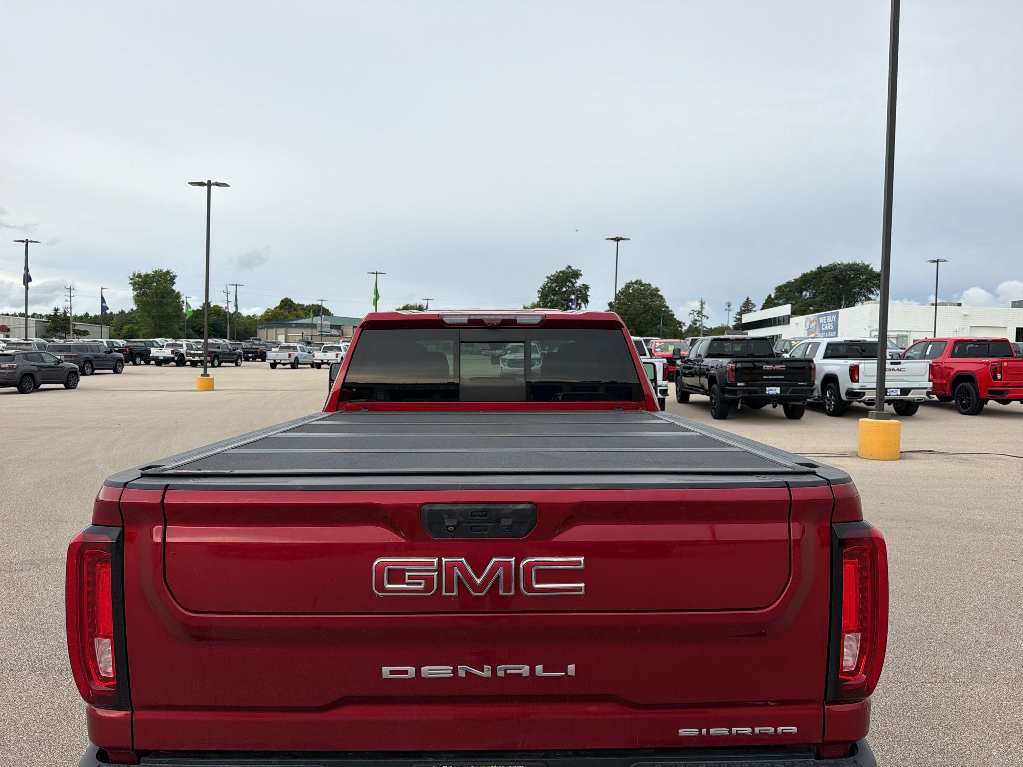 Used 2021 GMC Sierra 2500 Denali w/ Denali Ultimate Package AWD/4WD image 3