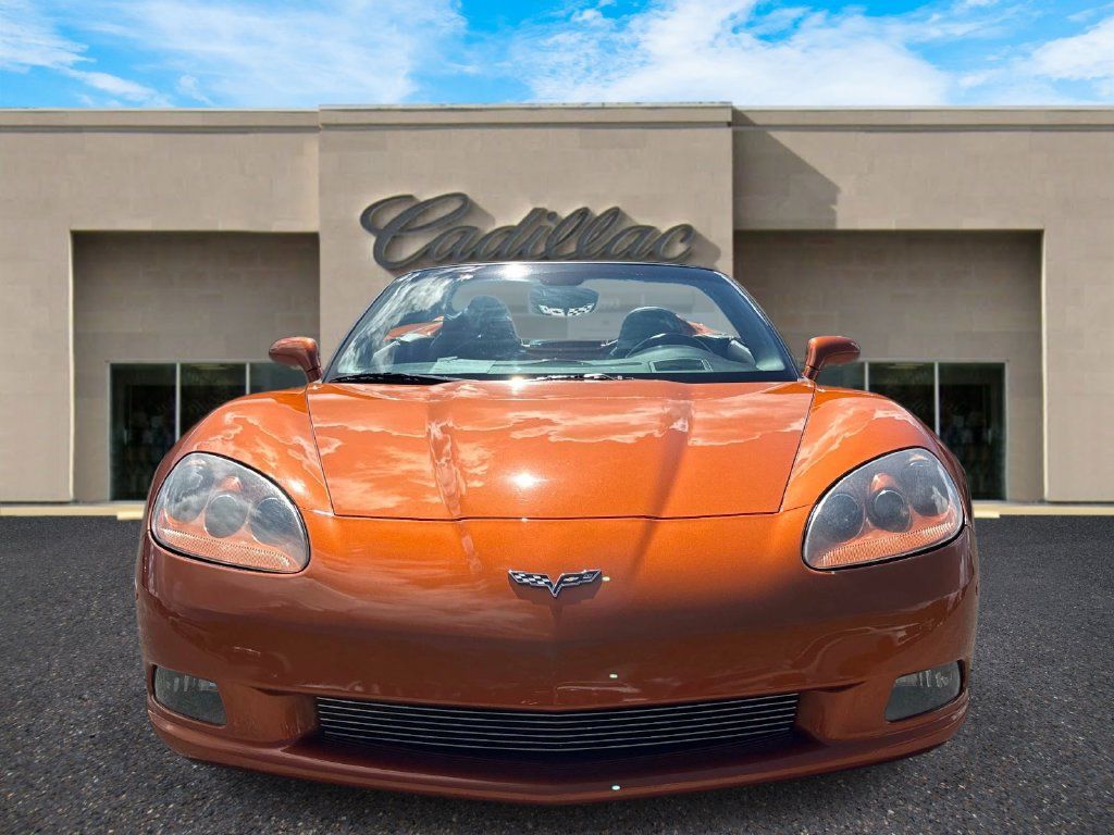 Used 2007 Chevrolet Corvette Convertible w/ Preferred Equipment Group RWD image 7