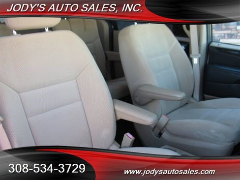 Used 2014 Dodge Grand Caravan SE w/ Quick Order Package 29E SE image 18