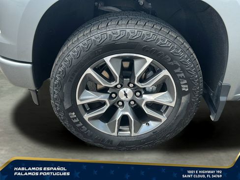Used 2024 Chevrolet Silverado 1500 RST AWD/4WD image 41