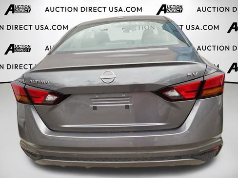 Used 2023 Nissan Altima 2.5 SV image 11
