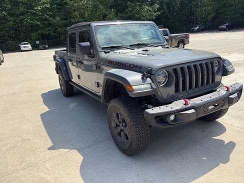 Used 2021 Jeep Gladiator Rubicon AWD/4WD image 2