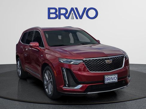 Used 2023 Cadillac XT6 Premium Luxury AWD/4WD image 6