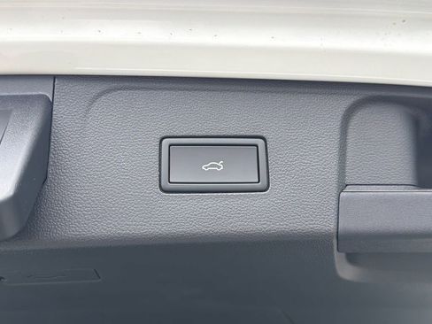 New 2026 Volkswagen Atlas SE AWD/4WD image 13