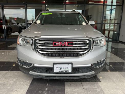 Used 2019 GMC Acadia SLT AWD/4WD image 2