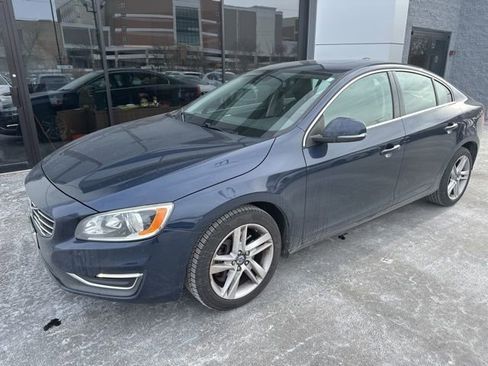 Used 2014 Volvo S60 T5 image 2