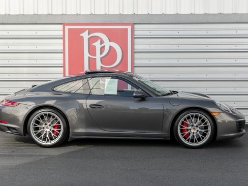 Used 2017 Porsche 911 Carrera 4S image 46