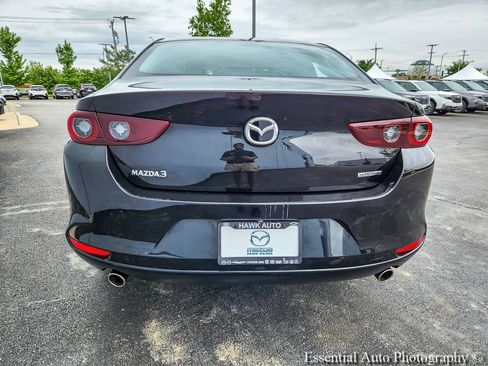 Used 2023 MAZDA MAZDA3 s FWD image 6