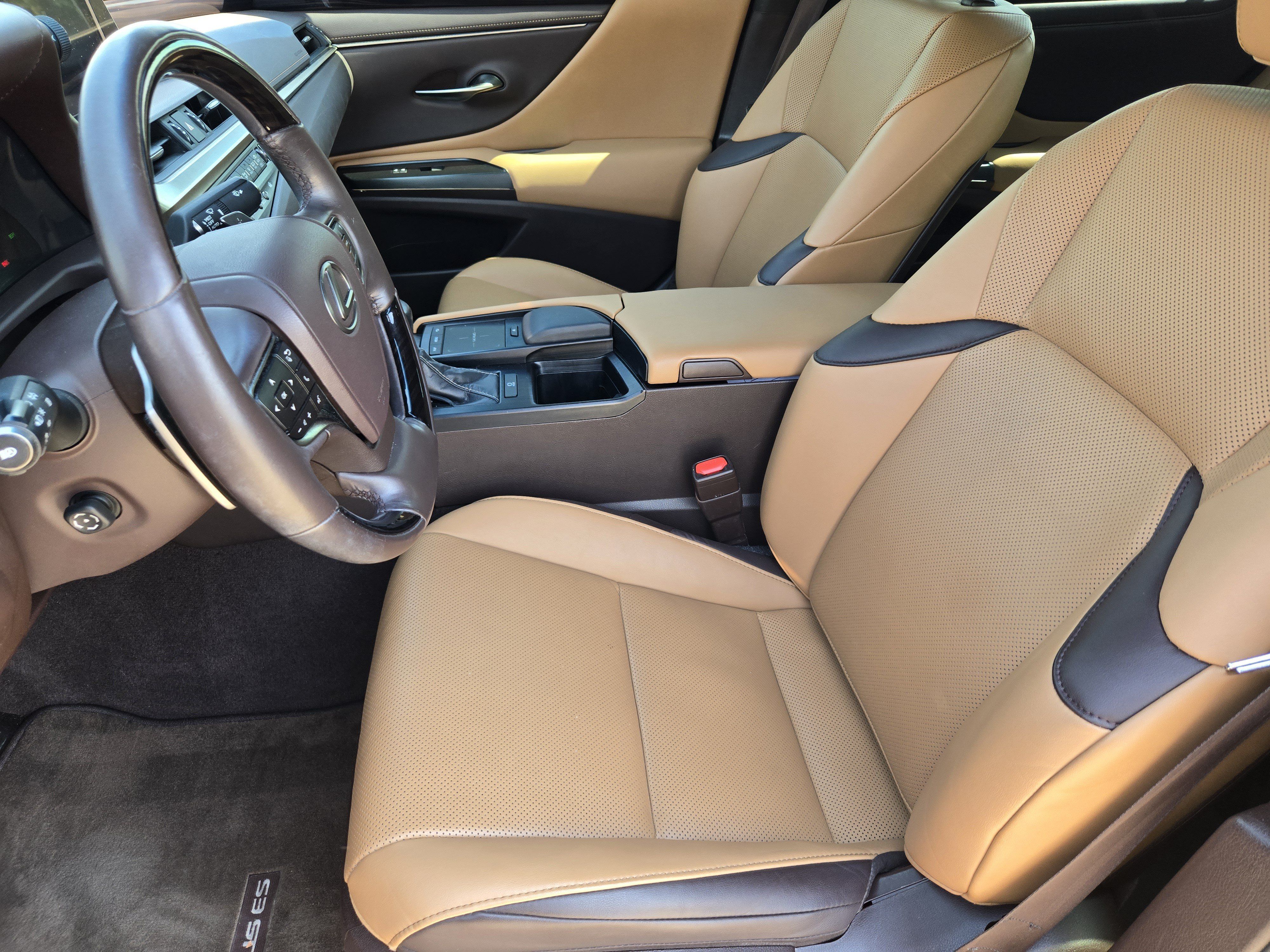 Used 2020 Lexus ES 350 w/ Premium Package FWD image 9