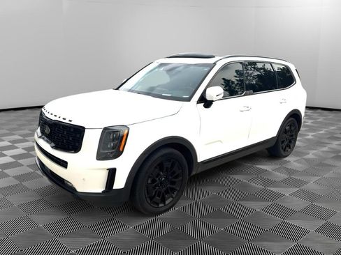 Used 2021 Kia Telluride SX w/ SX Prestige Package image 4