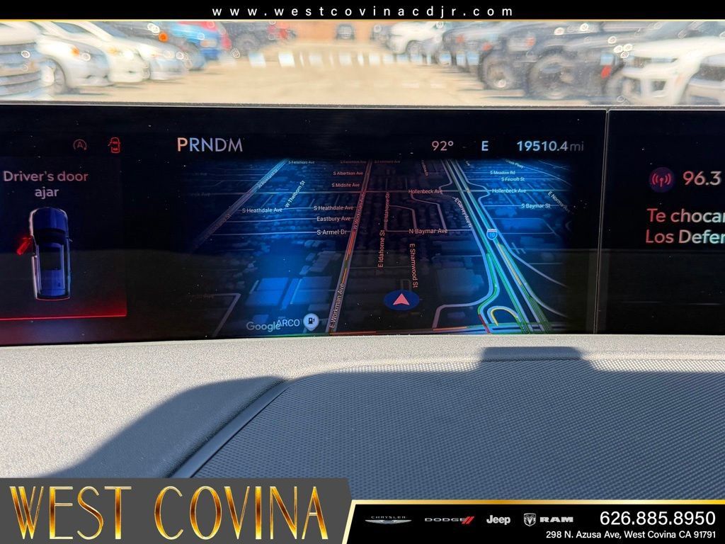 Used 2025 Lincoln Navigator Reserve AWD/4WD image 25