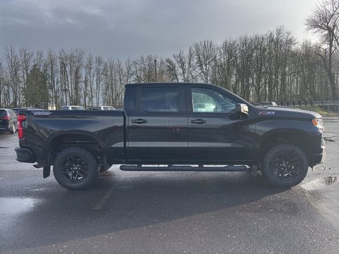Used 2022 Chevrolet Silverado 1500 LT Trail Boss w/ LPO, Dark Essentials Package image 34