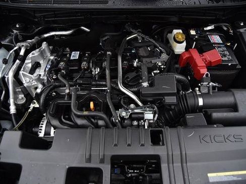 New 2026 Nissan Kicks SV image 25