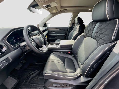 New 2026 Honda Pilot Elite image 5
