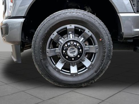 Certified 2024 Ford F250 Lariat w/ Lariat Ultimate Package AWD/4WD image 13