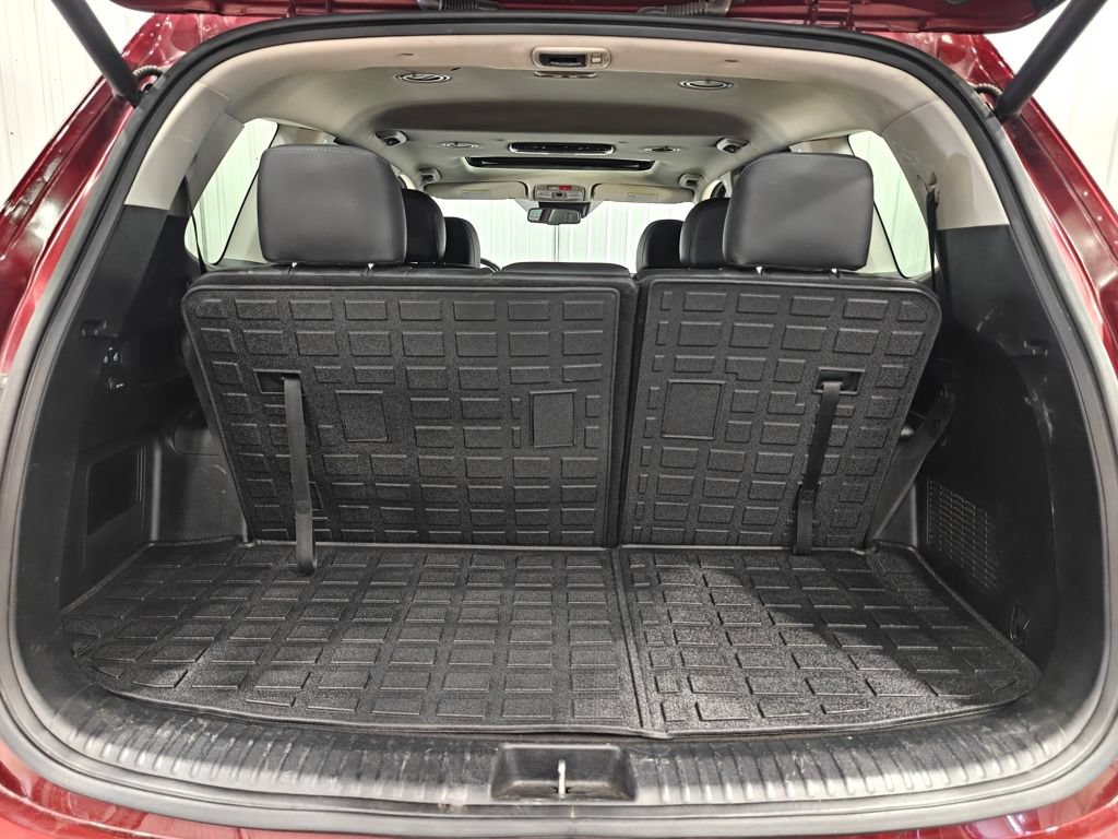 Used 2023 Kia Telluride EX w/ EX Captain's Chair Package AWD/4WD image 35