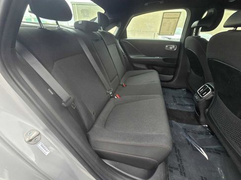 Used 2023 Hyundai Ioniq 6 SE RWD image 13