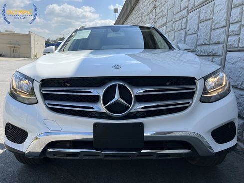 Used 2018 Mercedes-Benz GLC 300 4MATIC image 13