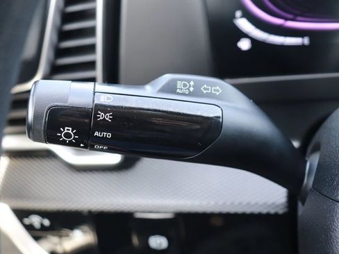 Used 2025 Kia Sportage LX image 19