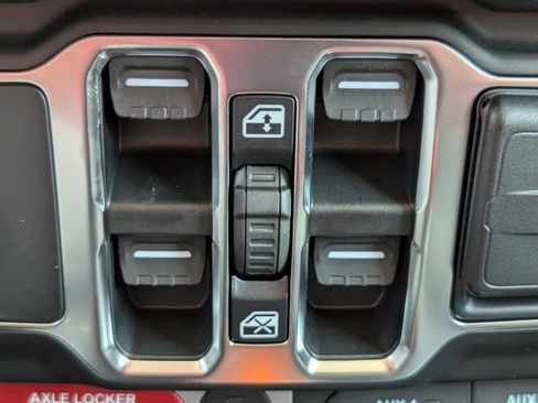 New 2026 Jeep Wrangler Unlimited Sport AWD/4WD image 19